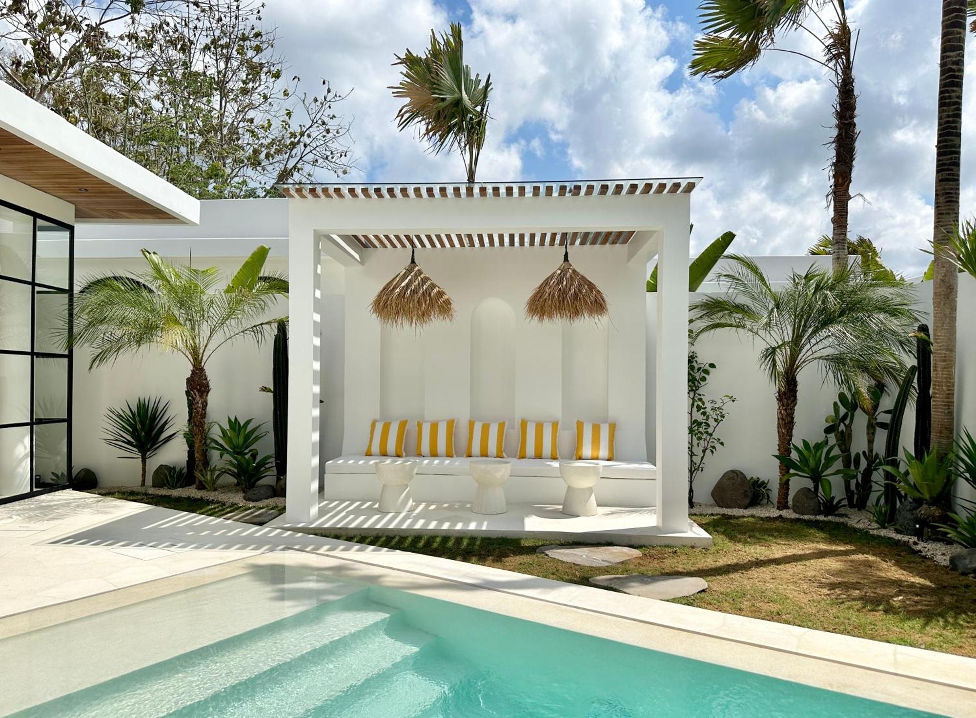 Melrose X The Young Villas Uluwatu Extérieur photo